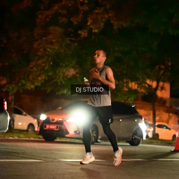 Runner Photo 4101701