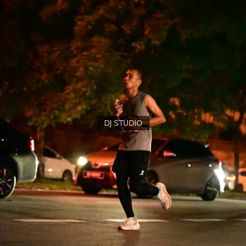 Runner Photo 4101704