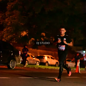 Runner Photo 4101926