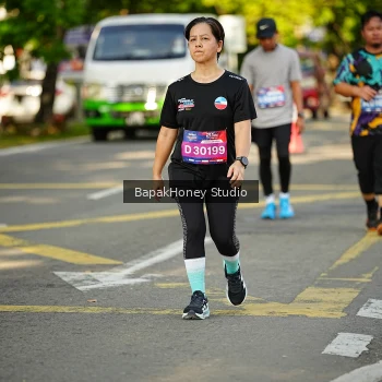 Runner Photo 4102010