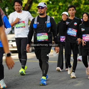 Runner Photo 4102315