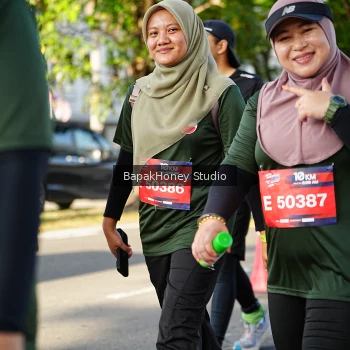 Runner Photo 4102349