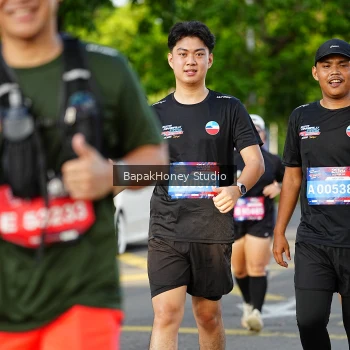 Runner Photo 4102372