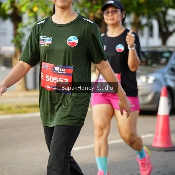 Runner Photo 4102433