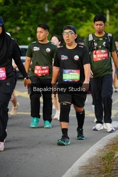 Runner Photo 4102481
