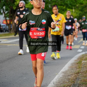 Runner Photo 4102536