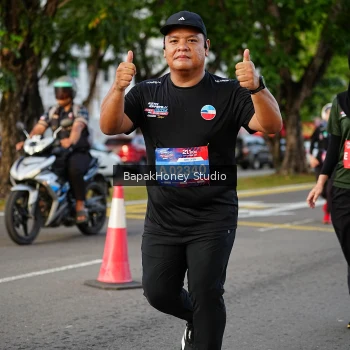 Runner Photo 4102581