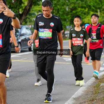 Runner Photo 4102624