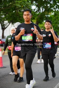 Runner Photo 4102627