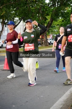 Runner Photo 4102628