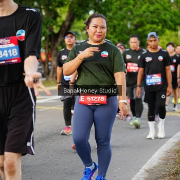Runner Photo 4102660