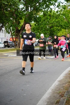 Runner Photo 4102662