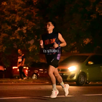 Runner Photo 4102685