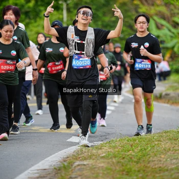 Runner Photo 4102759