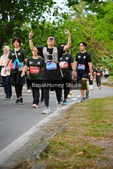 Runner Photo 4102760