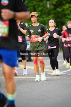 Runner Photo 4102827