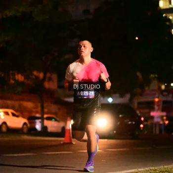 Runner Photo 4102862