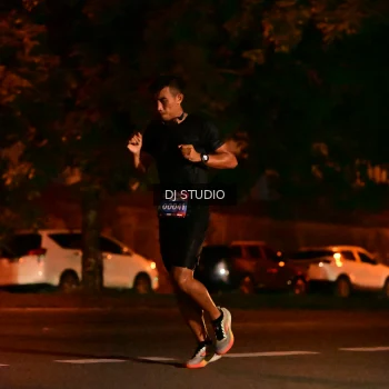 Runner Photo 4102909