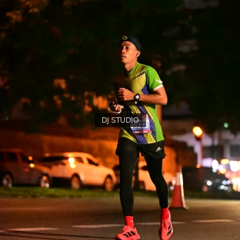 Runner Photo 4103103