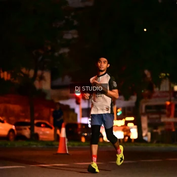 Runner Photo 4103242