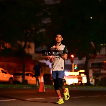 Runner Photo 4103249