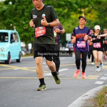 Runner Photo 4103264