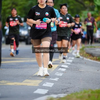 Runner Photo 4103310