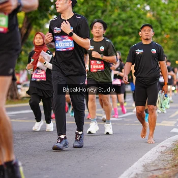 Runner Photo 4103354