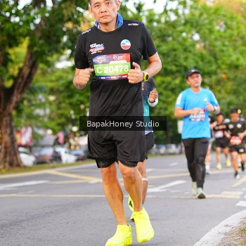 Runner Photo 4103380