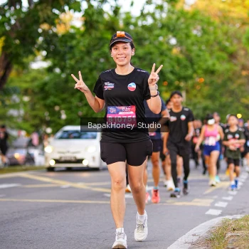 Runner Photo 4103396