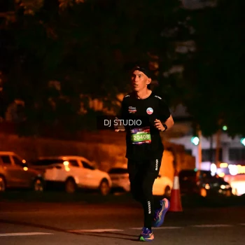 Runner Photo 4103404