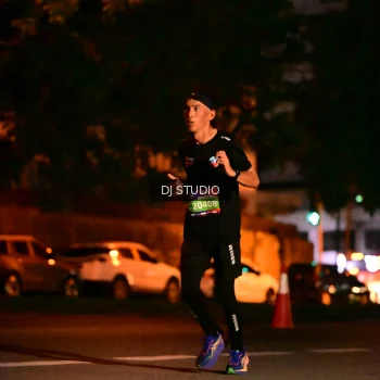 Runner Photo 4103409