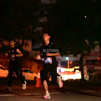 Runner Photo 4103414