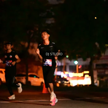 Runner Photo 4103422