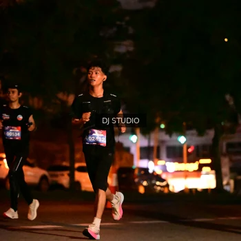 Runner Photo 4103433