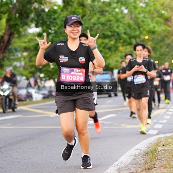 Runner Photo 4103459