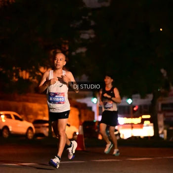 Runner Photo 4103493
