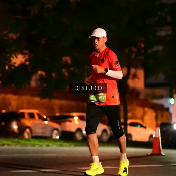 Runner Photo 4103679