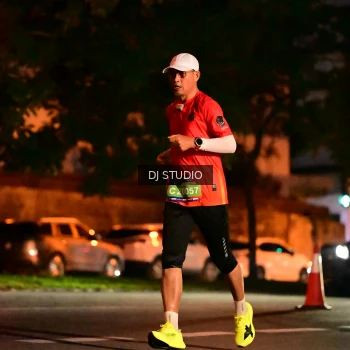 Runner Photo 4103681