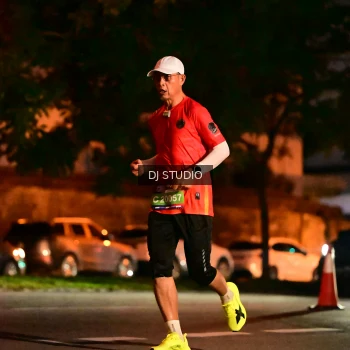 Runner Photo 4103690