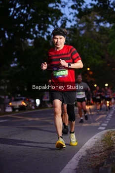 Runner Photo 4103785