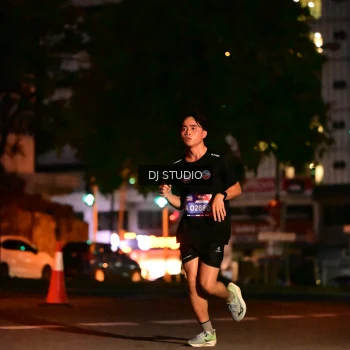 Runner Photo 4103800