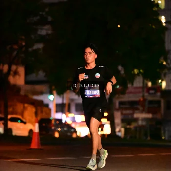 Runner Photo 4103802