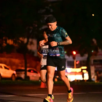 Runner Photo 4103839