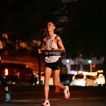 Runner Photo 4103952