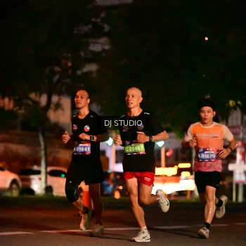 Runner Photo 4104053