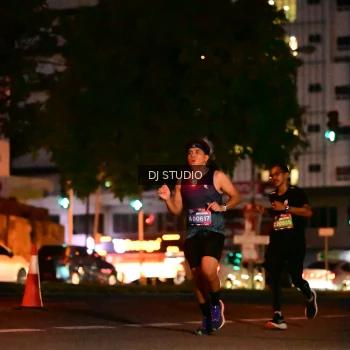 Runner Photo 4104101