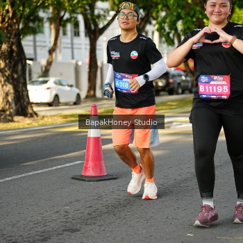 Runner Photo 4104108