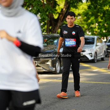 Runner Photo 4104116