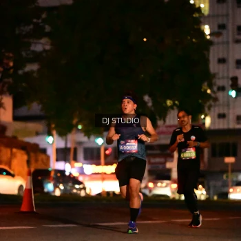 Runner Photo 4104121